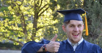 2017 Graduation Spending Expected to Set New Record