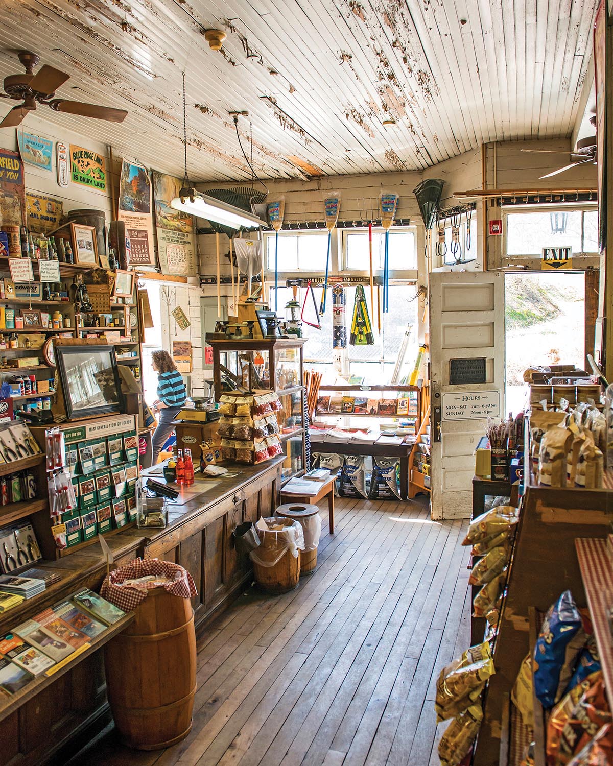 North Carolina Gift Store: Mast General Store