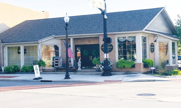 Pine Cone Gift Shoppe